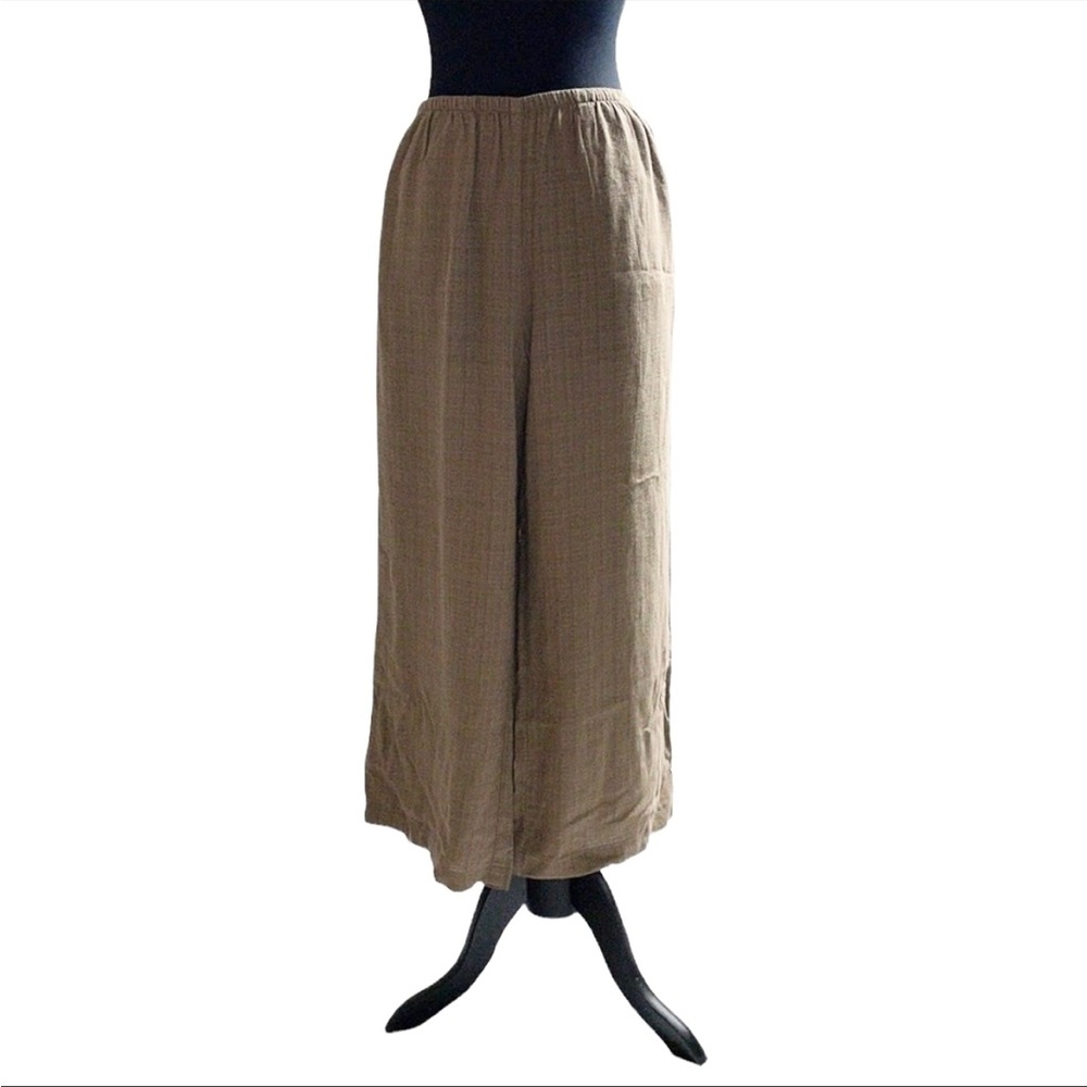 Eileen Fisher Ultra Wide Leg Pull On Gauzy Italian Linen Pant. Sz Med in Tan.